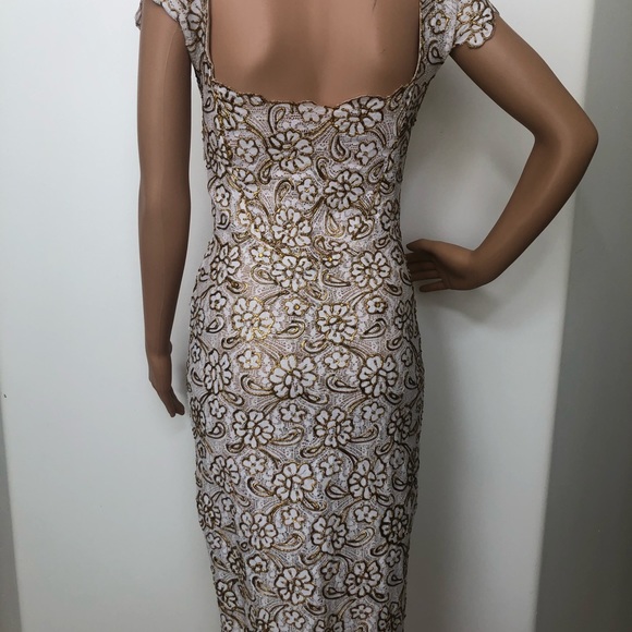 Dress - Picture 5 of 5